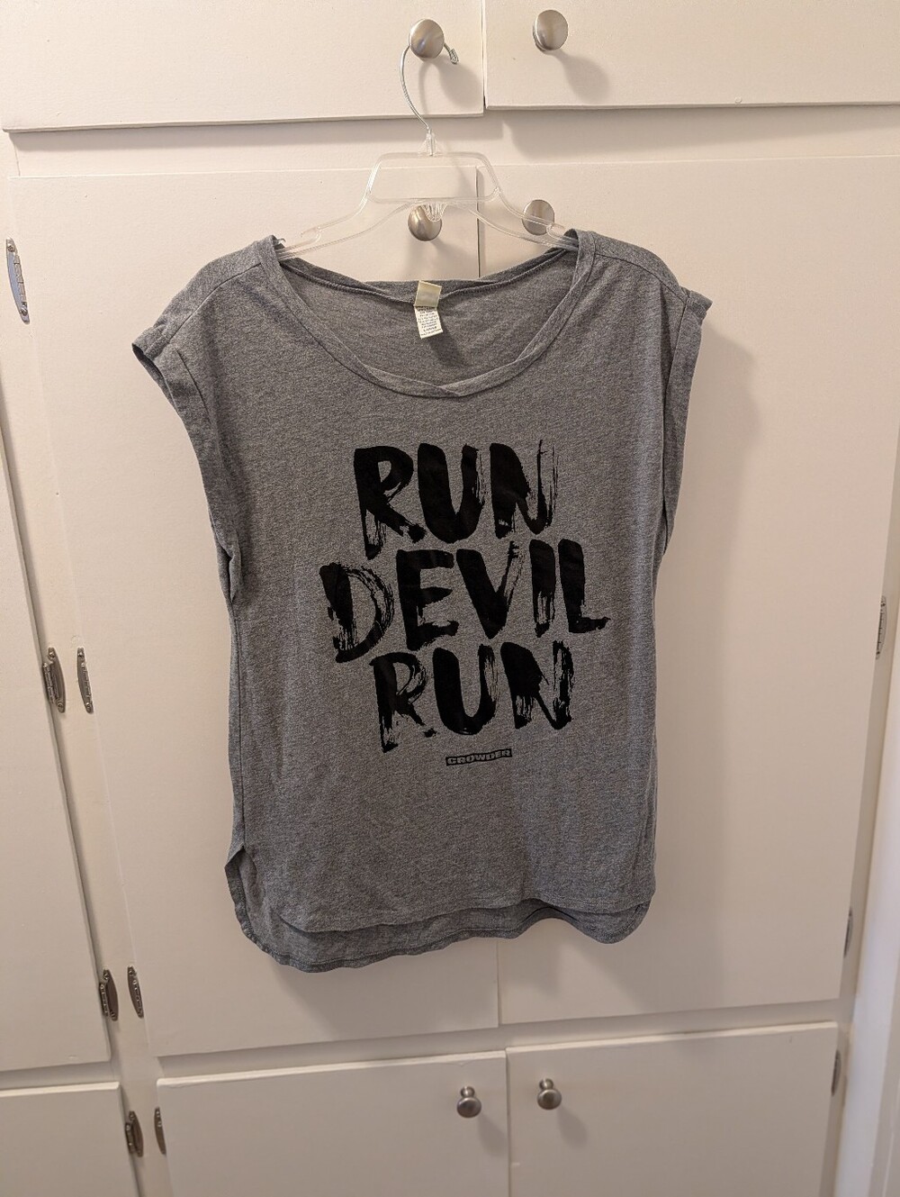 💥4/$20 "Run Devil Run" T-shirt, Crowder, Large